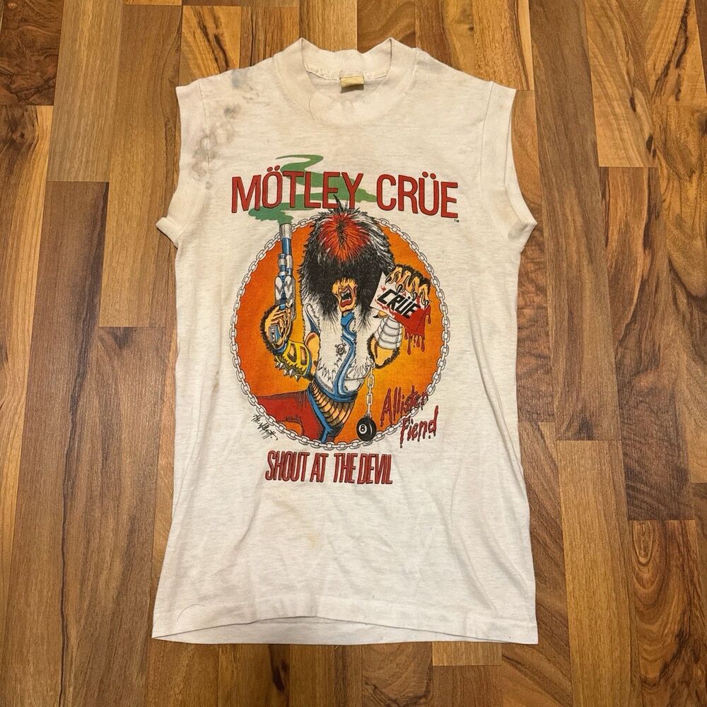 Extremely Rare Sleeveless motley Crue Double Side Graphic Shirt 83-84 Tour